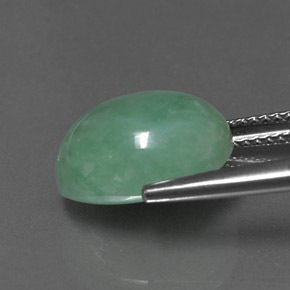 8,44 ctw natürlicher grüner Jadeit, Oval Schliff, Lichtundurchlässig
