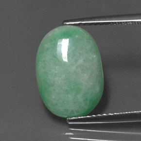 4,87 ctw natürlicher grüner Jadeit, Oval Schliff, Lichtundurchlässig