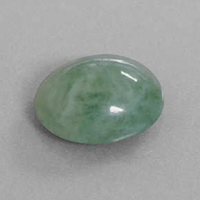 6,25 ctw natürlicher grüner Jadeit, Oval Schliff, Lichtdurchlässig