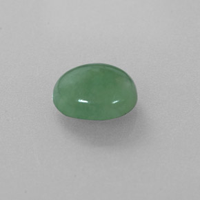 2,32 ctw natürlicher grüner Jadeit, Oval Schliff, Lichtdurchlässig