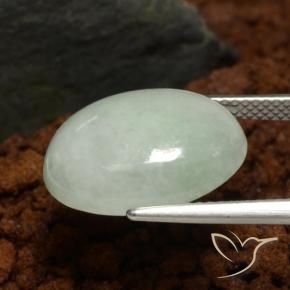 9,17 ctw natürlicher Mittelgrün Jadeit, Oval, Lichtdurchlässig