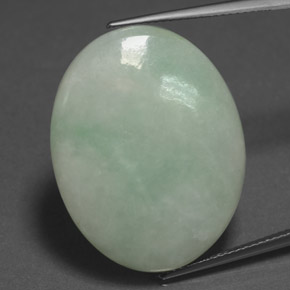 30,33 ctw natürlicher grüner Jadeit, Oval Schliff, Lichtundurchlässig