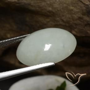 9,17 ctw natürlicher Mittelgrün Jadeit, Oval, Lichtdurchlässig