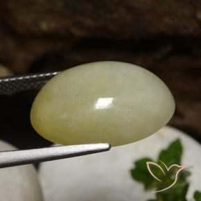 9,17 ctw natürlicher Mittel Gelb-Grün Jadeit, Oval, Lichtdurchlässig