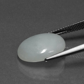 7,49 ctw natürlicher grüner Jadeit, Oval Schliff, Lichtundurchlässig