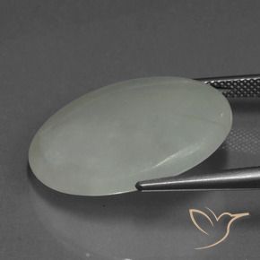 9,17 ctw natürlicher Mittelgrün Jadeit, Oval, Lichtdurchlässig