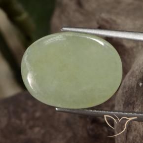9,17 ctw natürlicher Mittelgrün Jadeit, Oval, Lichtdurchlässig