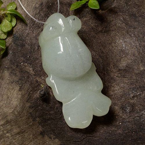 9,17 ctw natürlicher Graugrün Jadeit, Ausgefallene Form, Lichtdurchlässig