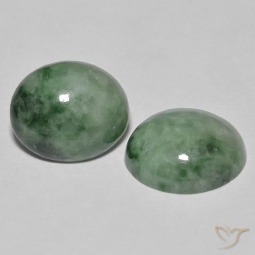 9.15 ct natürliche Blasses Waldgrün Jadeit-Edelsteine, Oval, Lichtundurchlässig