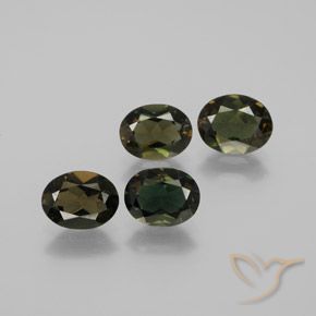 3.59ctw Natürlicher dunkelgrün Kornerupin, Oval, VVS-VS