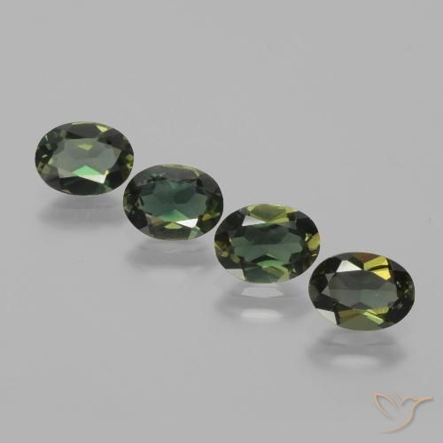 2.76ctw Natürlicher dunkelbraun Kornerupin, Oval, VVS-VS