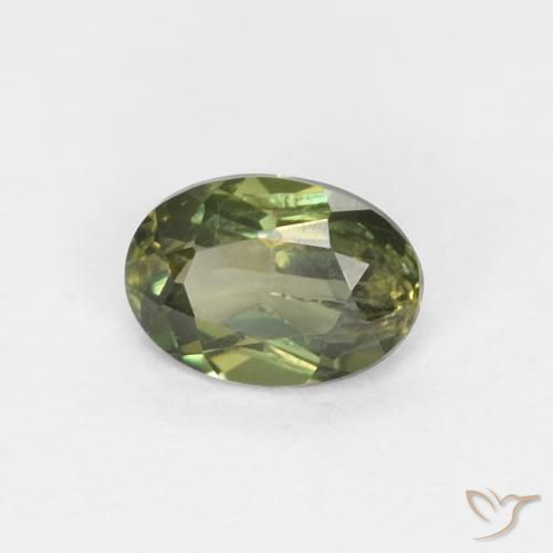 0.30ct Natürlicher tiefgrün Kornerupin, Oval, VS-SI