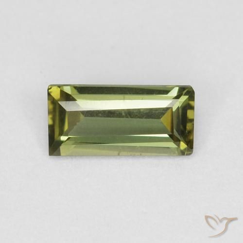 0.27ct Natürlicher Olivgrün Kornerupin, Baguette, VVS-VS