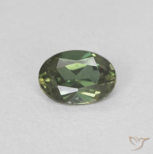 0.17ct Natürlicher gold-grün Kornerupin, Oval, VVS