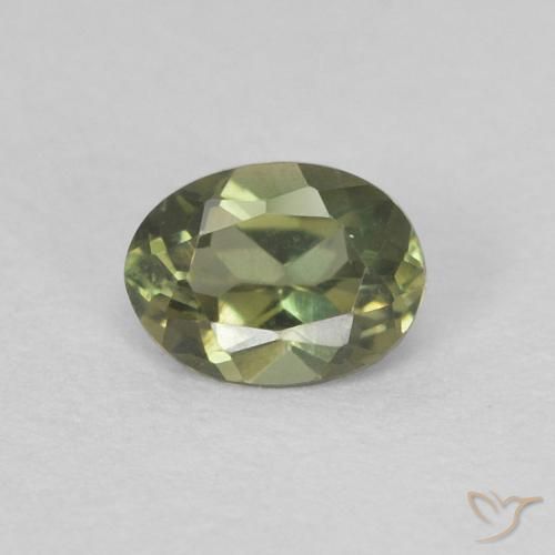 0.24ct Natürlicher gelblich-grün Kornerupin, Oval, VVS