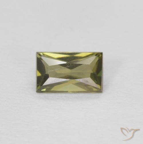 0.32ct Natürlicher bräunlich-grün Kornerupin, Baguette, VVS