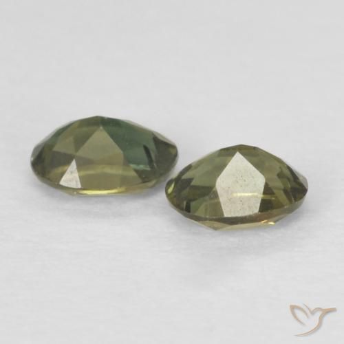 0.26 ct natürliche Warmes Waldgrün Kornerupin-Edelsteine, Oval, VS