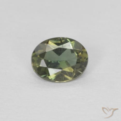 0.26ct Natürlicher bräunlich-grün Kornerupin, Oval, VVS-VS