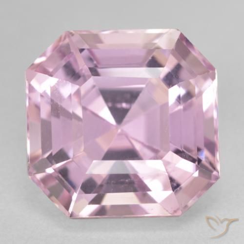 12.31ct Natürlicher hellrosa Kunzit, Smaragdschliff, VS