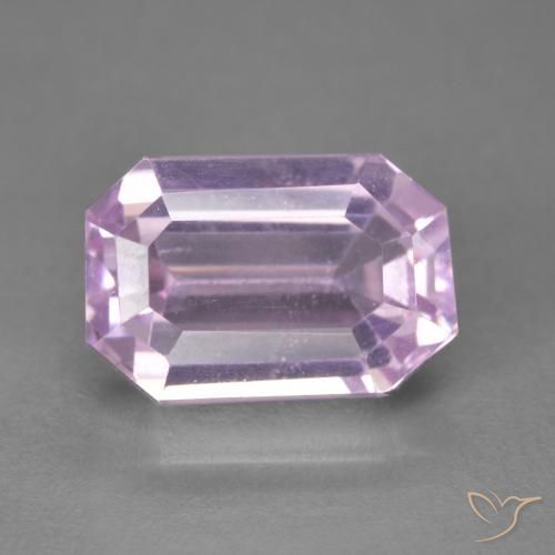7.61ct Natürlicher Medium Light-Pink Kunzit, Smaragdschliff, VVS