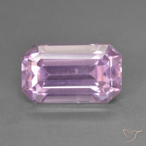 6.54ct Natürlicher Mittelrosa Kunzit, Smaragdschliff, VS