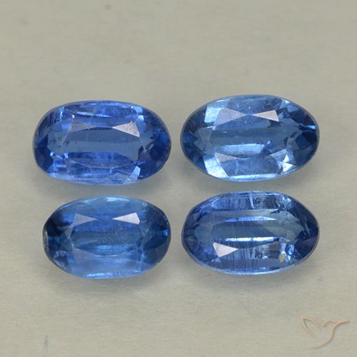 1.52ctw Natürlicher dunkelblau Kyanit, Oval, VS-SI