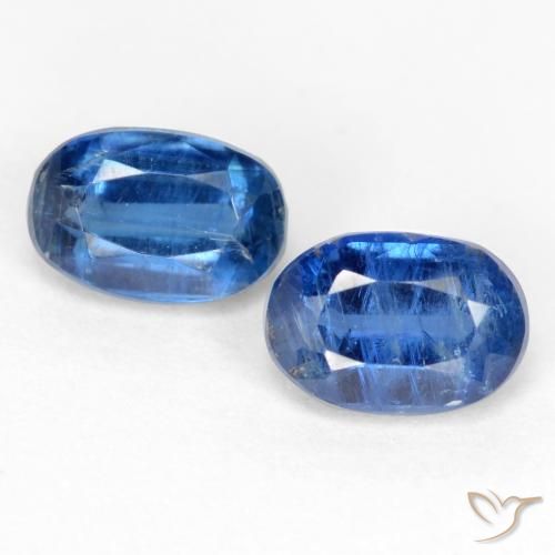1.59ctw Natürlicher Mittelblau Kyanit, Oval, SI-I1