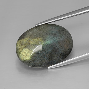 10,03 ctw natürlicher mehrfarbiger Labradorit, Oval Schliff, Lichtundurchlässig