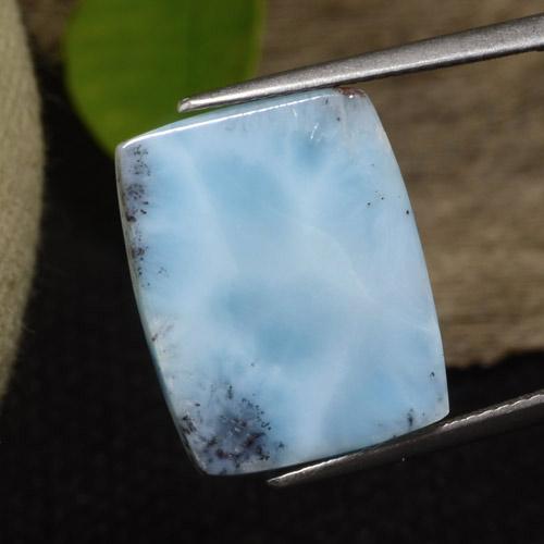 9,76 ctw natürlicher blauer Larimar, Baguette, Lichtundurchlässig