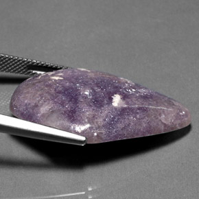 25,88 ctw natürlicher violetter Lepidolith, Fantasieschliff, Lichtundurchlässig