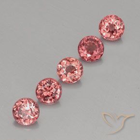 4.03 ct natürliche rose-rosa Malaya-Granat-Edelsteine, Runden, VS