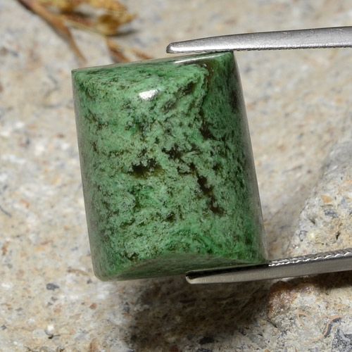 32.98ct Natürlicher Mittelgrün Mawsitsit, Baguette, Lichtundurchlässig