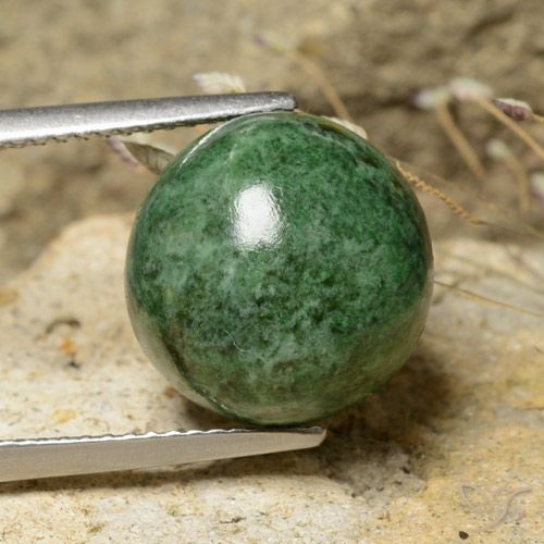 10.02ct Natürlicher Blasses Kieferngrün Mawsitsit, Runden, Lichtundurchlässig