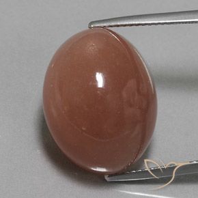 25.10ct Natürlicher rötlich-braun Mondstein, Oval, Lichtundurchlässig