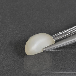 9,17 ctw natürlicher Warmweiß Mondstein, Oval Schliff, Lichtdurchlässig