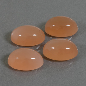 15,19 ct natürliche orangefarbener Mondstein-Edelsteine, Oval Schliff, Lichtdurchlässig
