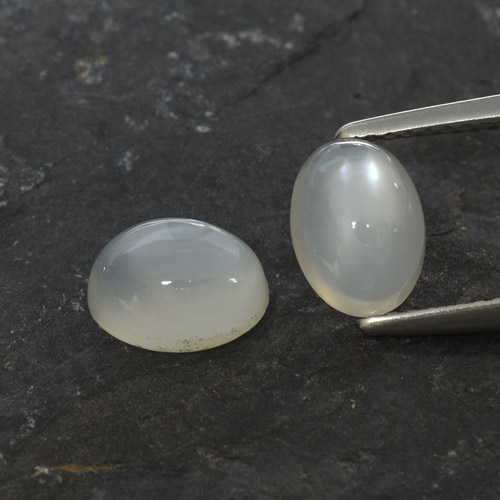 3.19 ct natürliche Warmweiß Mondstein-Edelsteine, Oval Schliff, Lichtdurchlässig