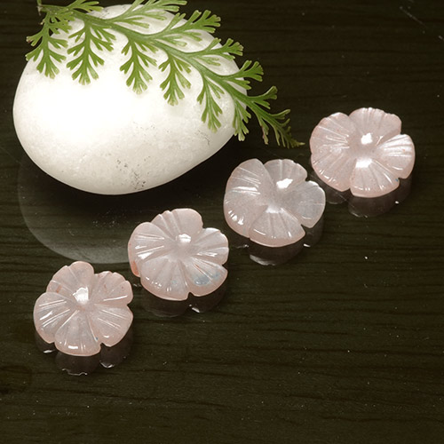 7.89 ct natürliche Sehr helles Rosa Mondstein-Edelsteine, Blumen-Schliff, Lichtdurchlässig