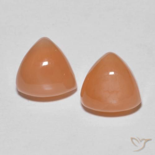 3.69 ct natürliche Helles rötliches Orange Mondstein-Edelsteine, Trillion, Lichtdurchlässig