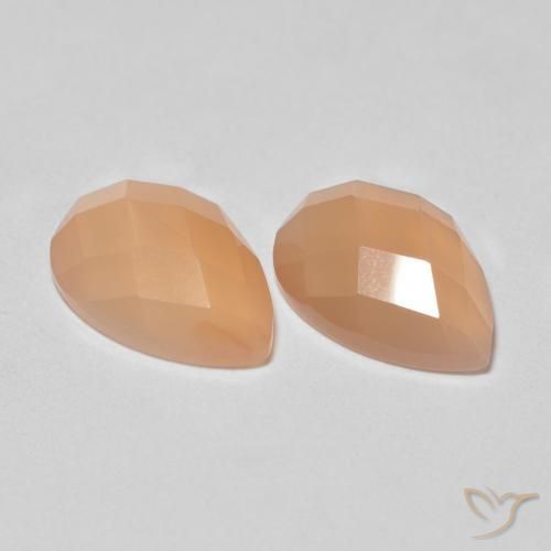 2.13 ct natürliche Medium Light-Orange Mondstein-Edelsteine, Birnenform, Transparent