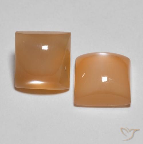 3.99 ct natürliche Pfirsich-orange Mondstein-Edelsteine, Quadrat, Lichtdurchlässig