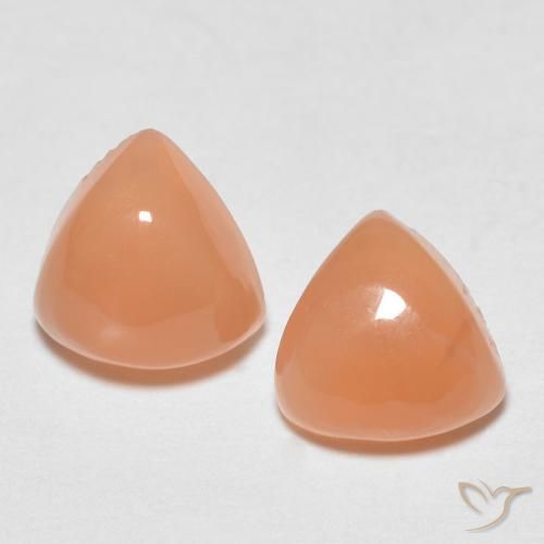 1.62ctw Natürlicher Mittelorange Mondstein, Trillion, Lichtdurchlässig