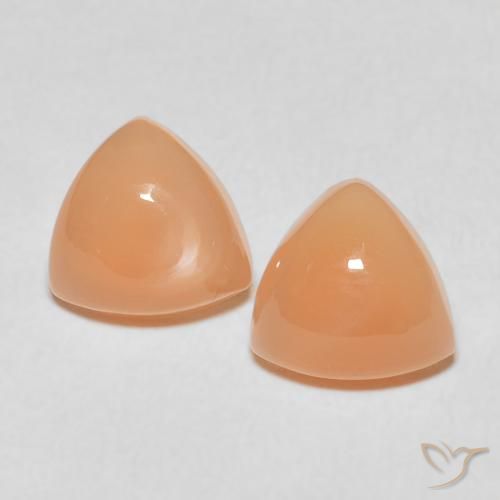 3.70ctw Natürlicher Medium Light-Orange Mondstein, Trillion, Lichtdurchlässig