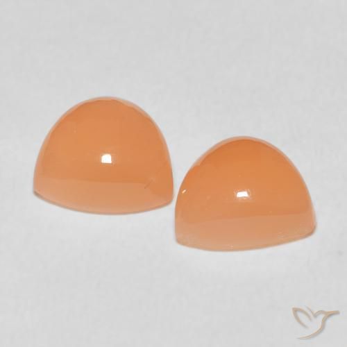 3.70 ct natürliche Medium Light-Orange Mondstein-Edelsteine, Trillion, Lichtdurchlässig