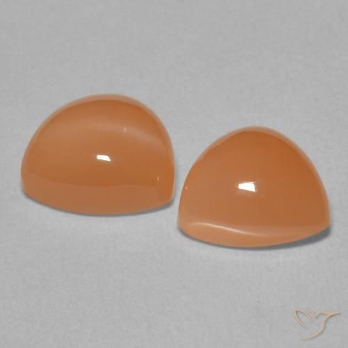 3.80 ct natürliche rötlich-orange Mondstein-Edelsteine, Trillion, Lichtdurchlässig