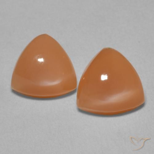 3.60ctw Natürlicher Warme Aprikosenorange Mondstein, Trillion, Lichtdurchlässig