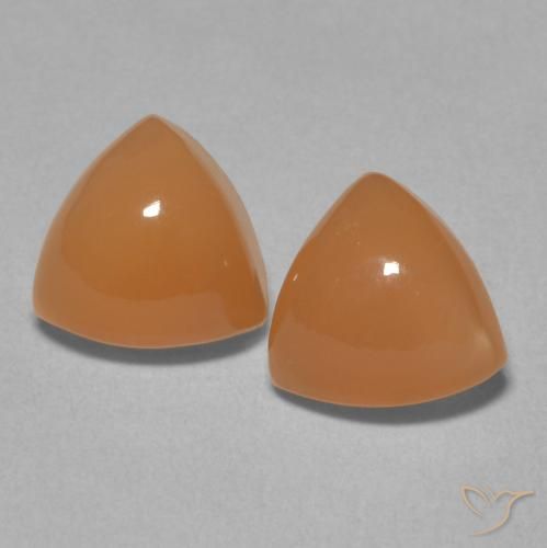 4.04ctw Natürlicher rötlich-orange Mondstein, Trillion, Lichtdurchlässig