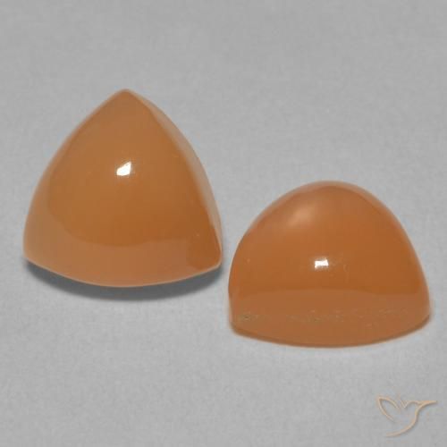 4.04 ct natürliche rötlich-orange Mondstein-Edelsteine, Trillion, Lichtdurchlässig