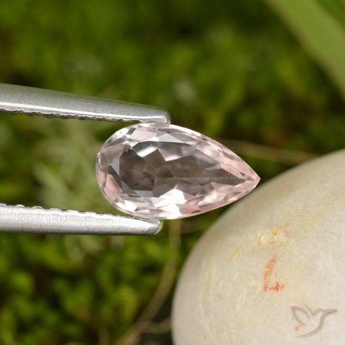 0.71ct Natürlicher Flamingorosa Morganit, Birnenform, VVS-VS