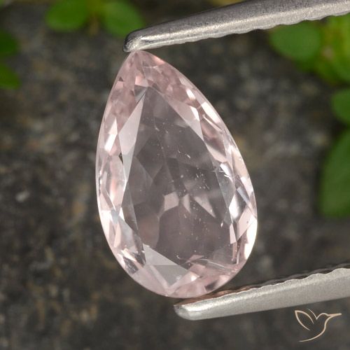 0.99ct Natürlicher Flamingorosa Morganit, Birnenform, VS